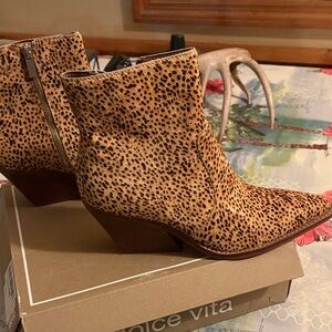 Dolce Vita Volli leopard calf hair Ankle Booties